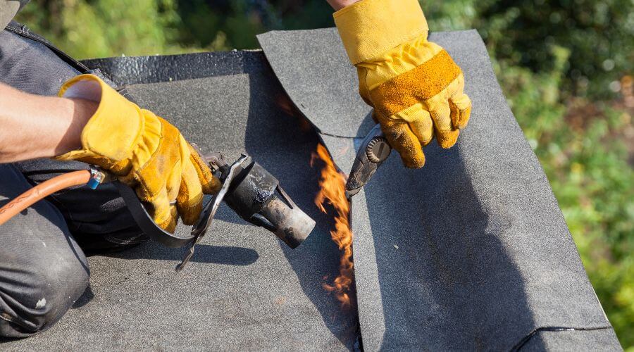 Expert flood damage restoration services in Elizabeth, WV